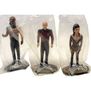 STAR TREK Next Generation action figures lot on Emblem Stands Collectables